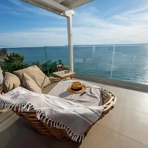 https://stunning-seaview-house-ii.hotelschalkidiki.net